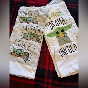 Disney's Grogu Hand Towels